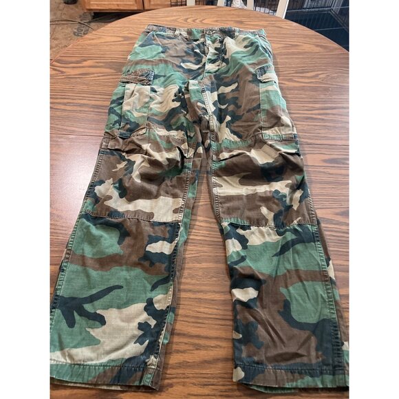Military issue green camouflage button up pants size Medium Regular - Picture 1 of 6